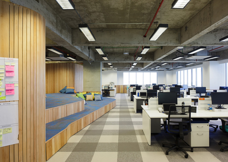 walmart-headquarters-by-estudio-guto-requena_dezeen_ss_24